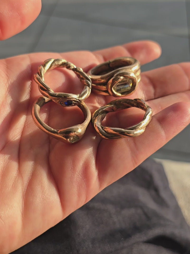 Bague Tressée en Bronze Clay